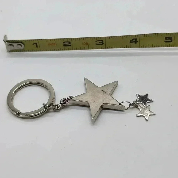 Vintage 3 Star Silver Tone Key ring - Picture 4 of 4